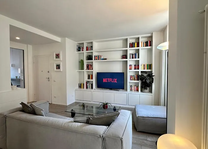 New Luxury Modern Flat In Center - Navigli/Duomo