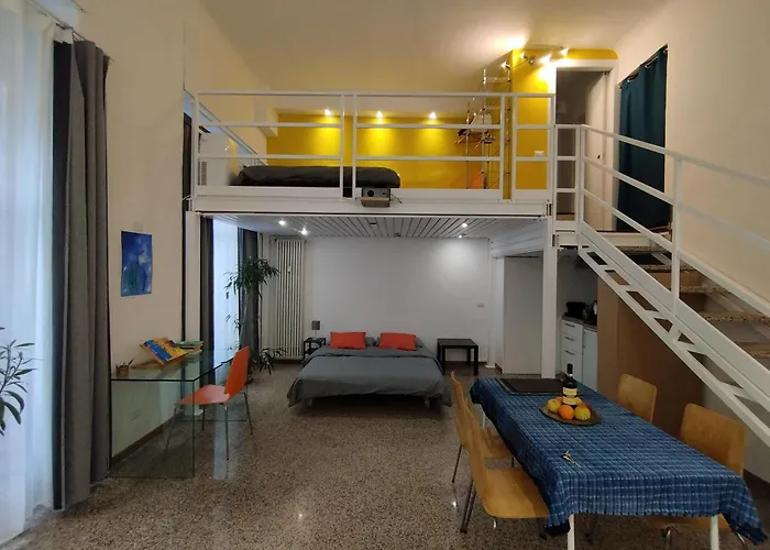 Spazio Susa - Loft Vicino Alla Stazione M4 - Susa