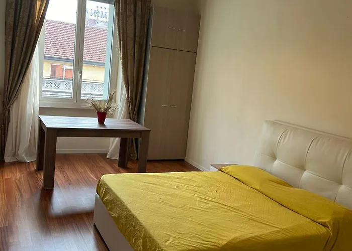 Central Station Milan Apartment