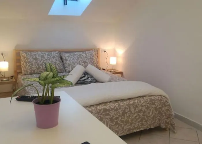 Bilocale Mansardato Zona Corso Buenos Aires Mm1-Mm2 Lippi 2