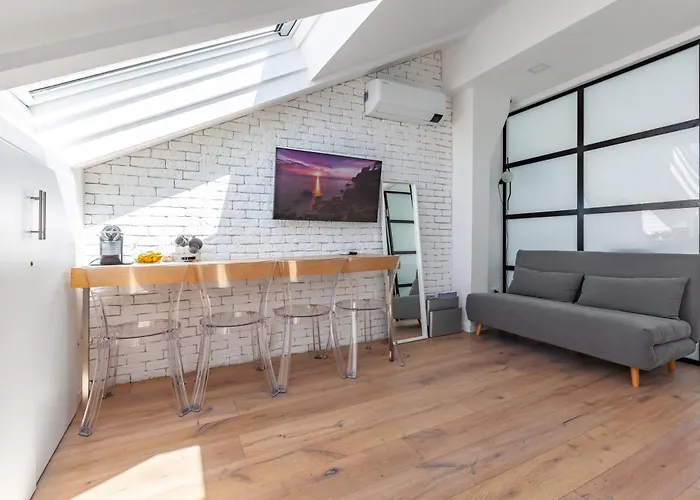 City Life - Modern Apartment Nearby M5 Domodossola
