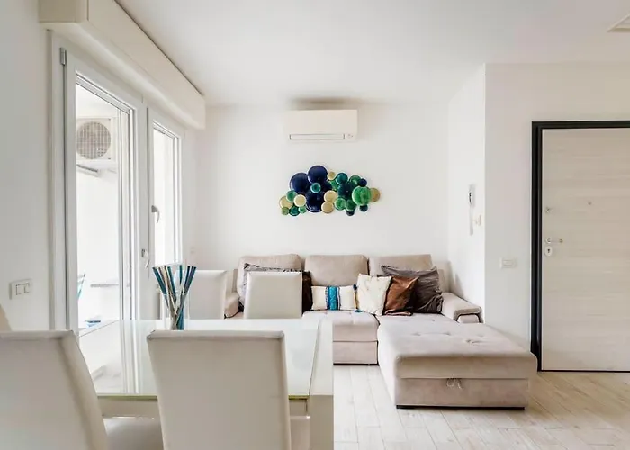 Brand New 3 Bedrooms Apartment In Navigli Area