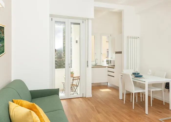New - Manet - Exclusive Apartment