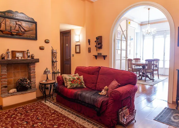 Duomo Walking Distance Elegant Flat With View