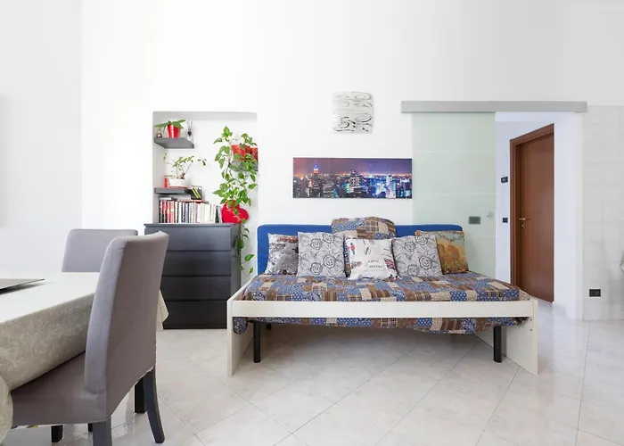 Milan Cosy Apartment - Urban Comfort