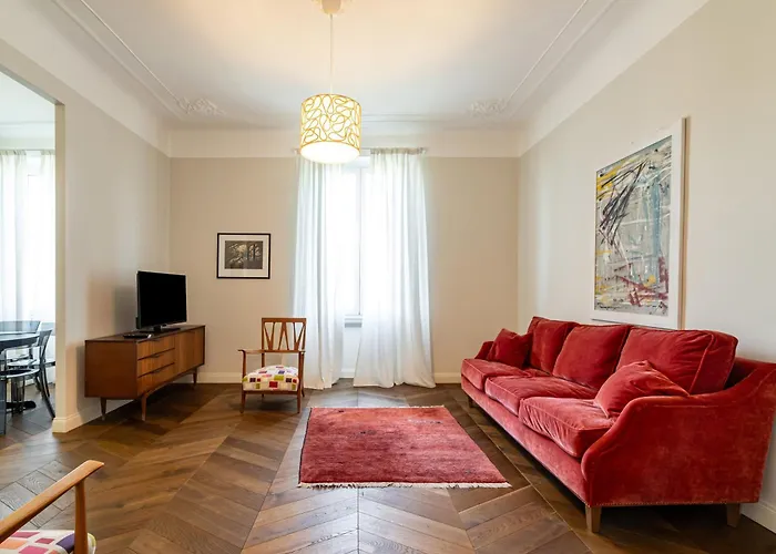 Citta Studi Elegant Huge Apartment