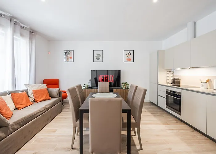 Moderno Appartamento Con Terrazza & Palestra