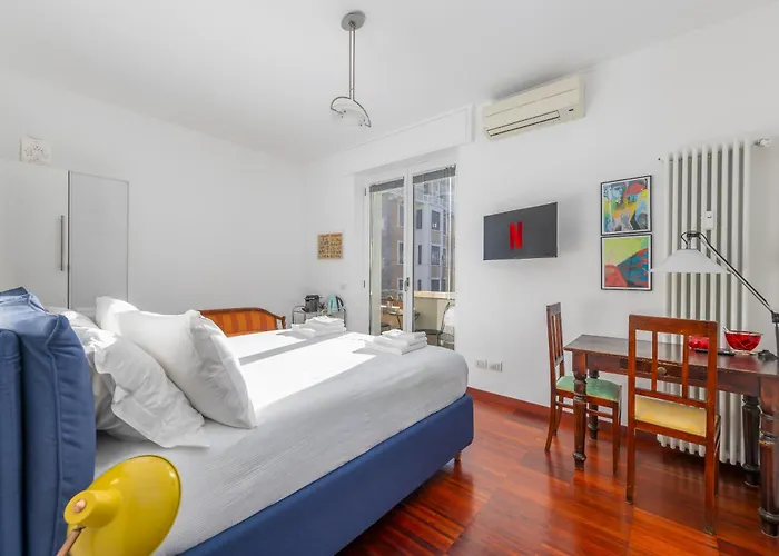 Suite Tra Citylife E Corso Vercelli, Milano