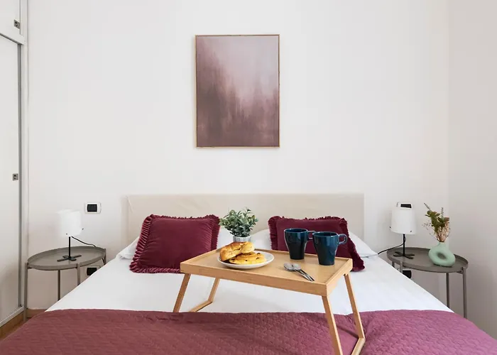 Easylife - Rilassati Nel Calore Di Un Confortevole Trilocale Nel Cuore Di Milano Porta Venezia