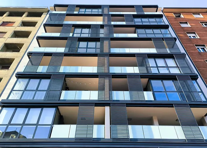 Suites In Financial District 4 Pax