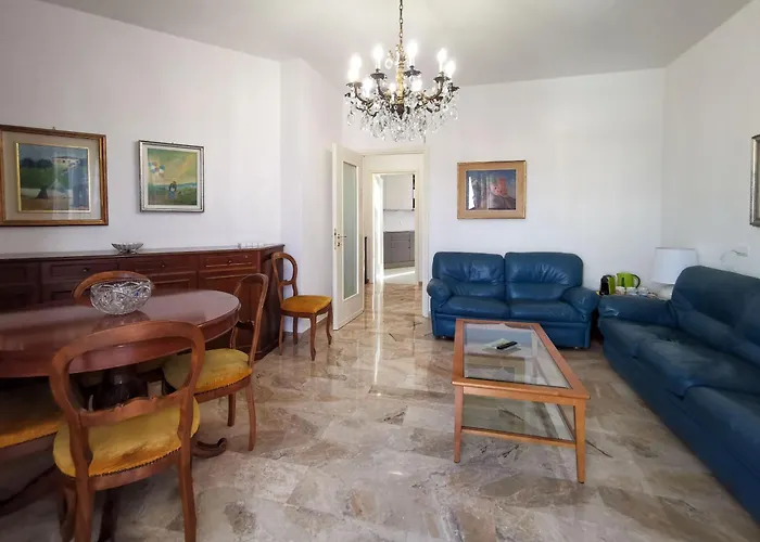 L\'Arche Comfort&Relax - Old Style House