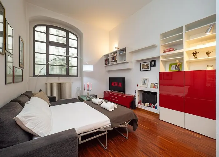 Ampio Loft 5\' Dalla Metro