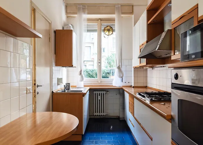 Youhosty - Cattolica University Big Apartment