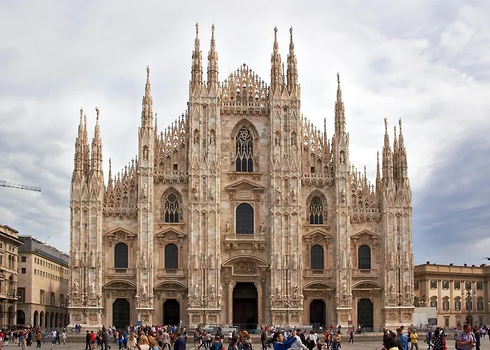 Nice Apartment In Milano, Close To Undergrond M3