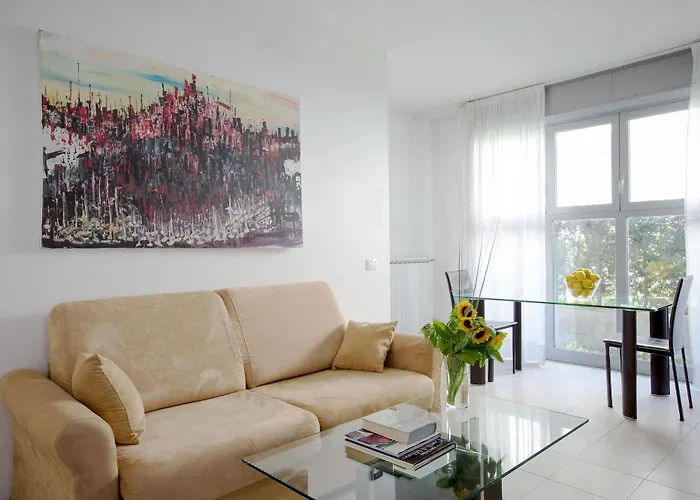 Nino Residence