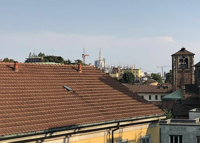 Garibaldi Suites