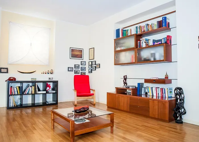 Cozy And Comfy 1 Bedroom Apt - Citta Studi
