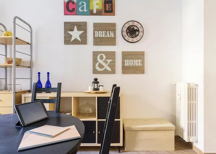 Appartamento di 100 m² con 2 camera(e) e 2 bagno(i) privato(i) in zona Porta Vittoria