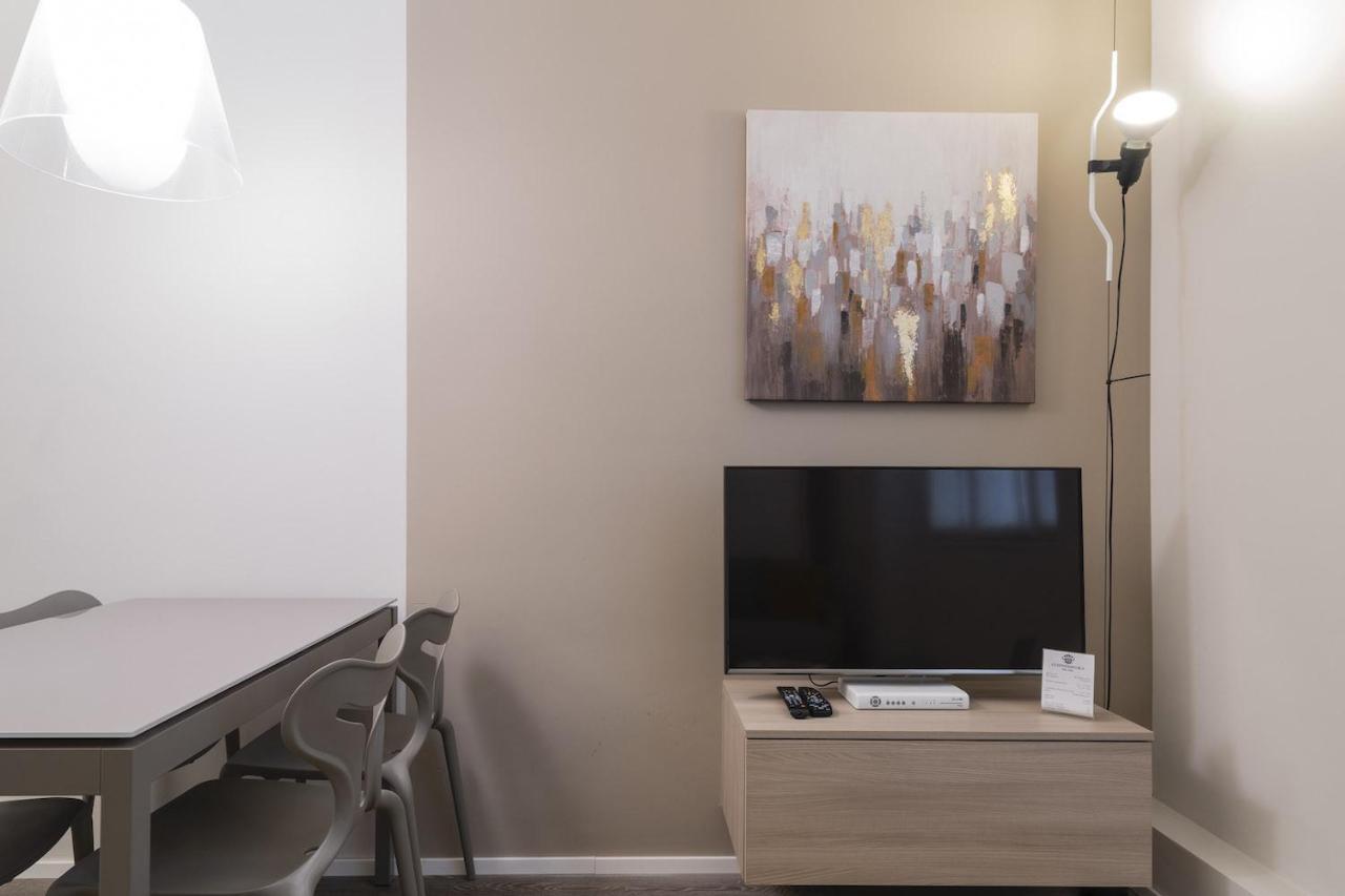 Contempora - Cavallotti 13 - B12b * Milano