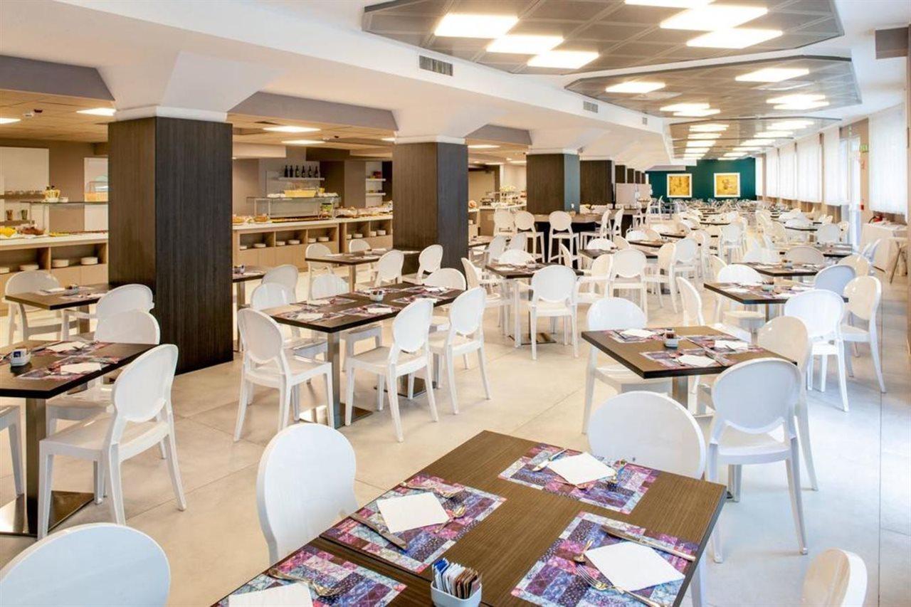 Leonardo Da Vinci Hotel *