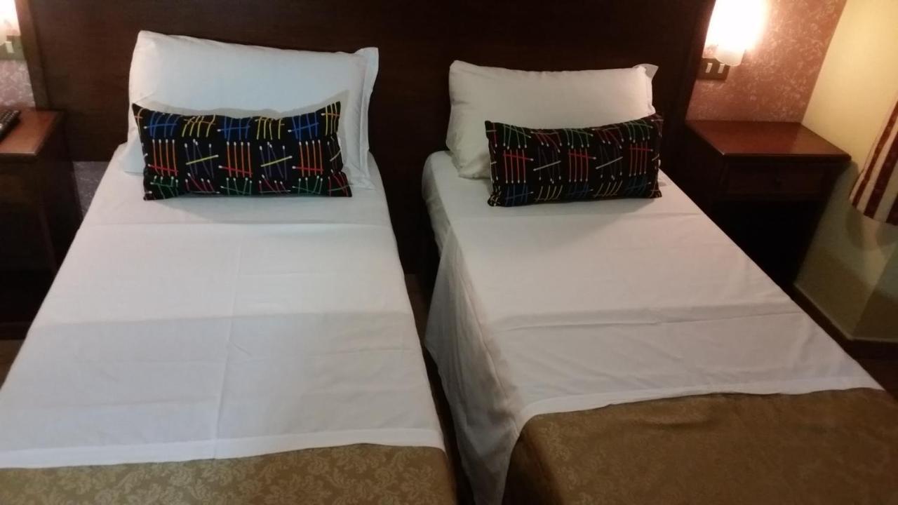 Chopin Hotell *