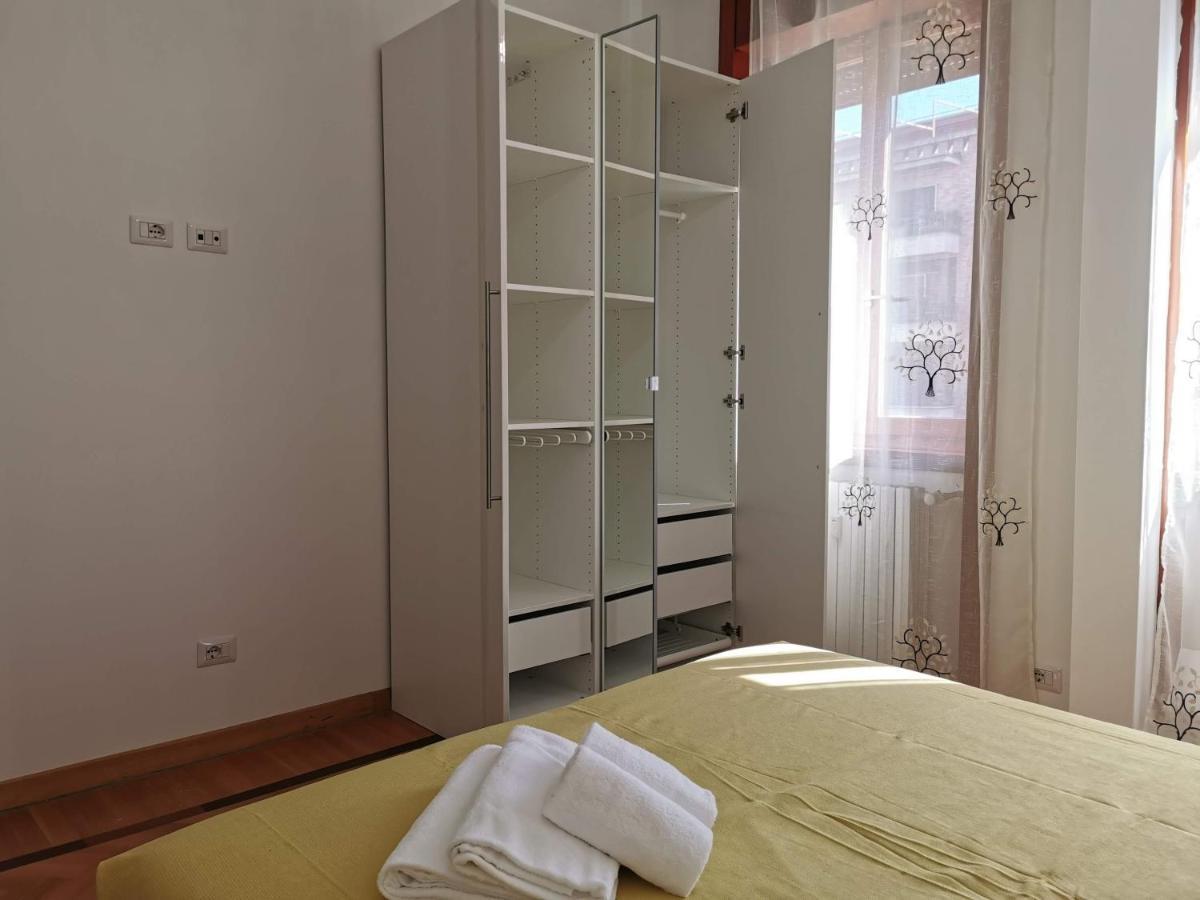 Pergolesi Apartment Milan