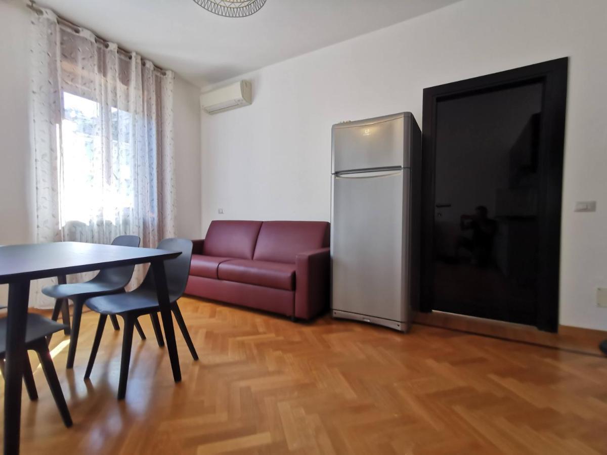 Pergolesi Apartment Milan