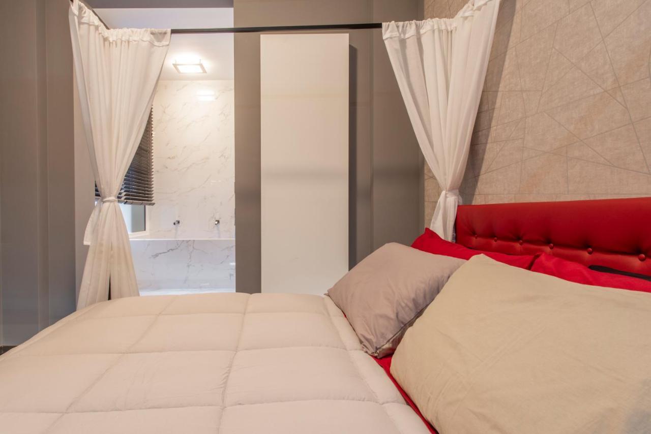 Apartment Vivilo With Private Pool-foresteria