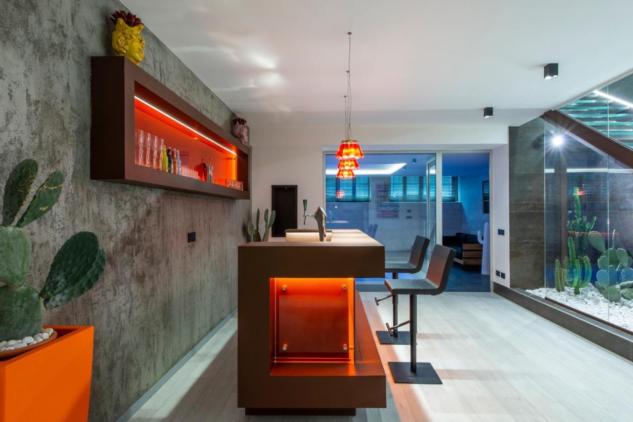 Vivilo With Private Pool-foresteria Apartment Mailand