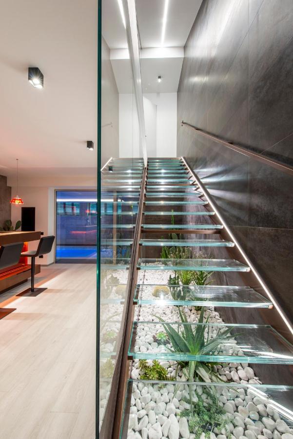 Vivilo With Private Pool-foresteria *