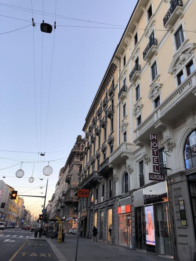 Aurora * Milano