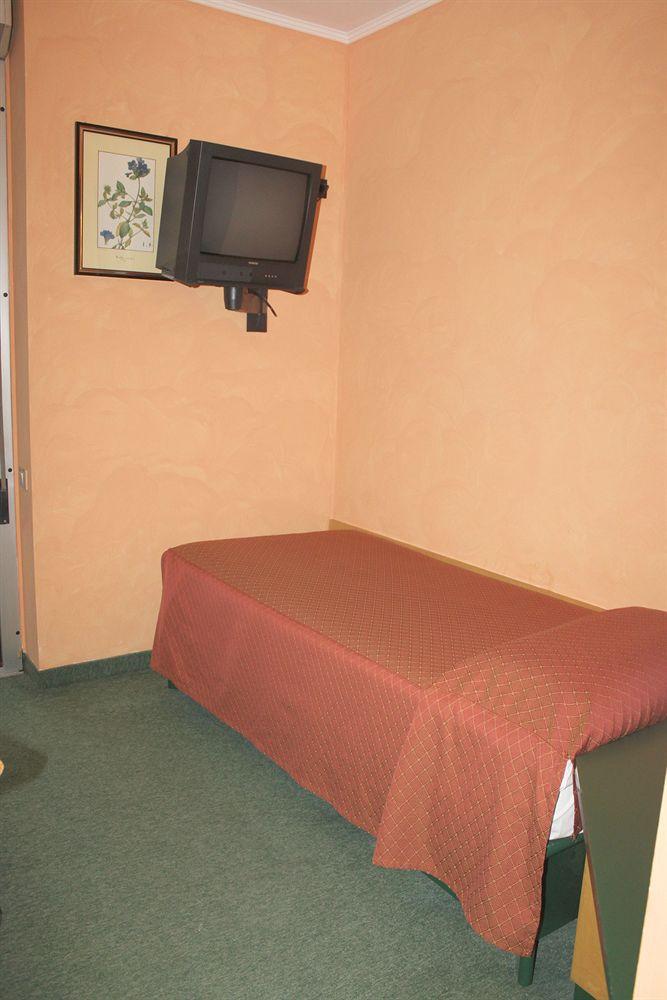 Ginosi Arizona 3* Mailand