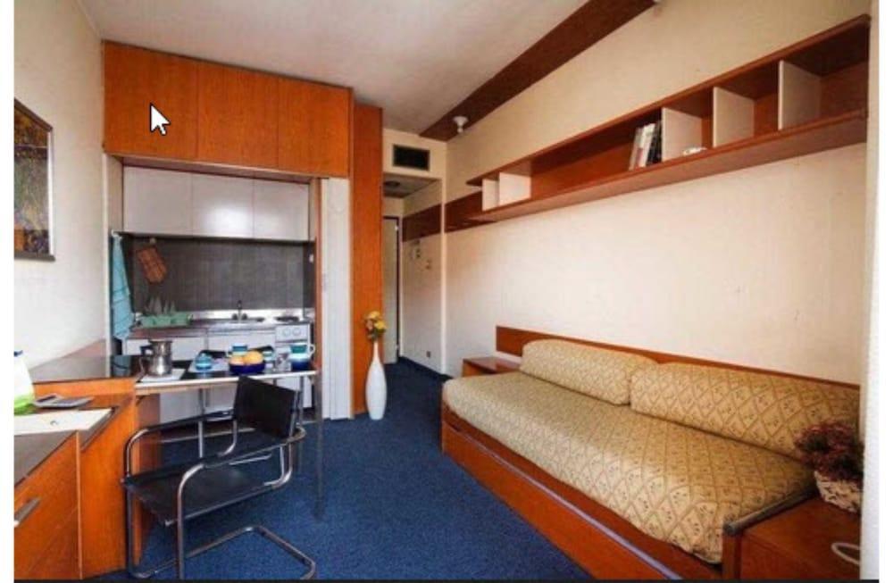 Viserba Aparthotel Mailand