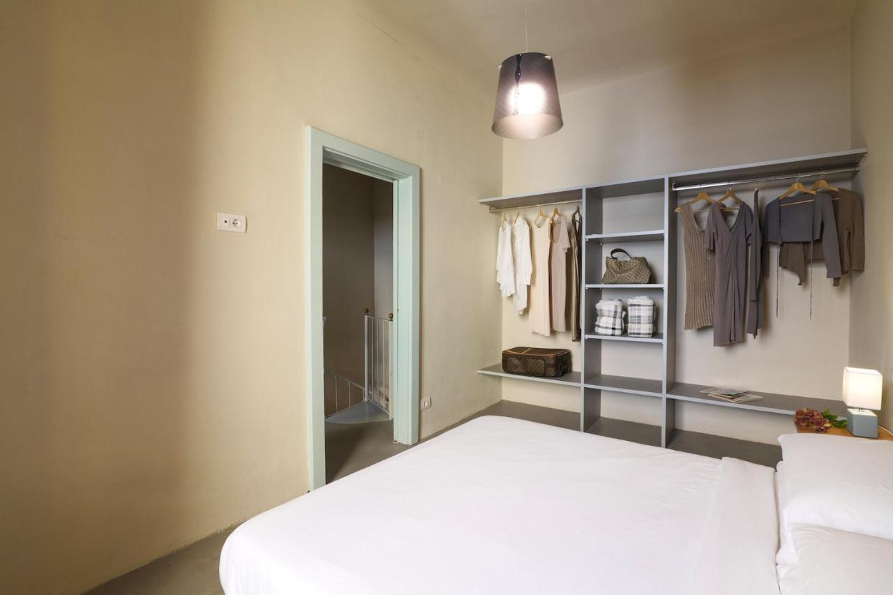 Contempora - Saffi 12