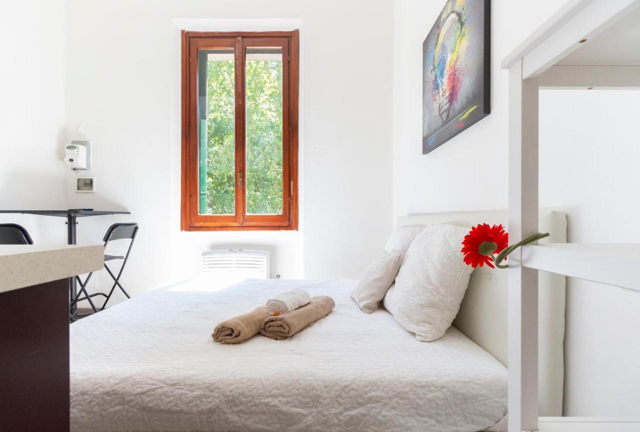 Alessia's Flat - Certosa Apartment *