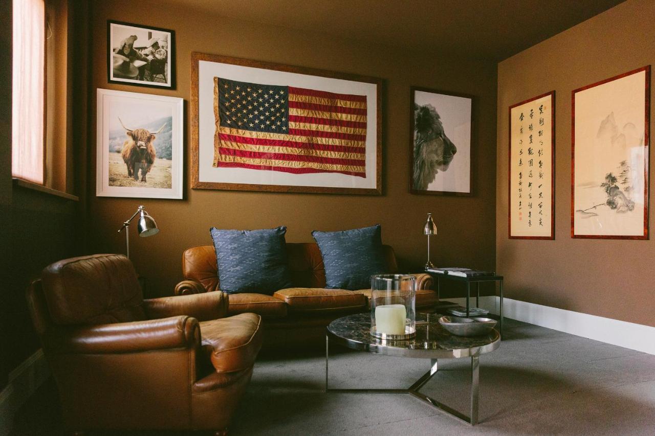Aethos Hotel