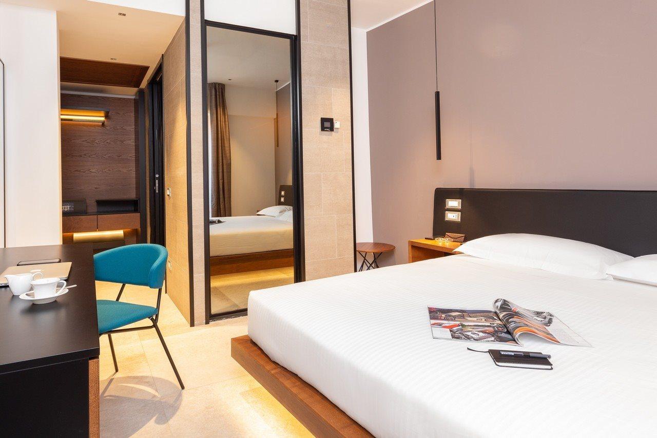 The Corner Duomo Hotel 4*