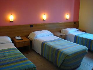 Miu Hotel 2*