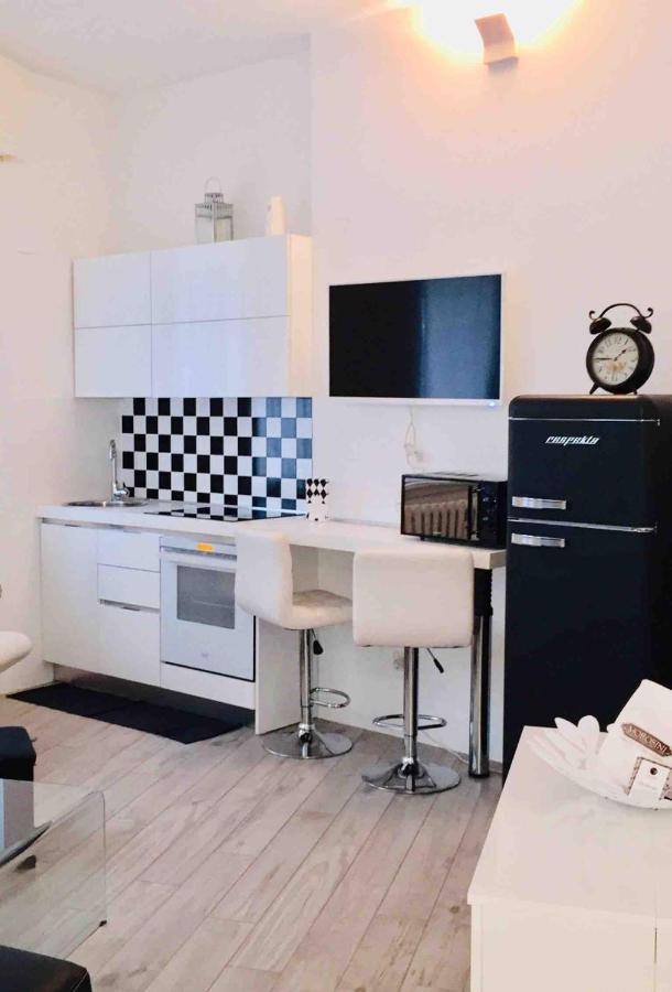 Bed & Breakfast Joo's Flat Milano