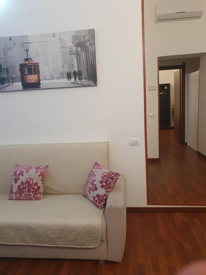 The Centre Junior - Free Parking Per Selected Rate And Car Keys Must At Garage - Zone Arco Della Pace - Castello Sforzesco -last Supper -nearest Metro Subway Greenline M2 Moscova *