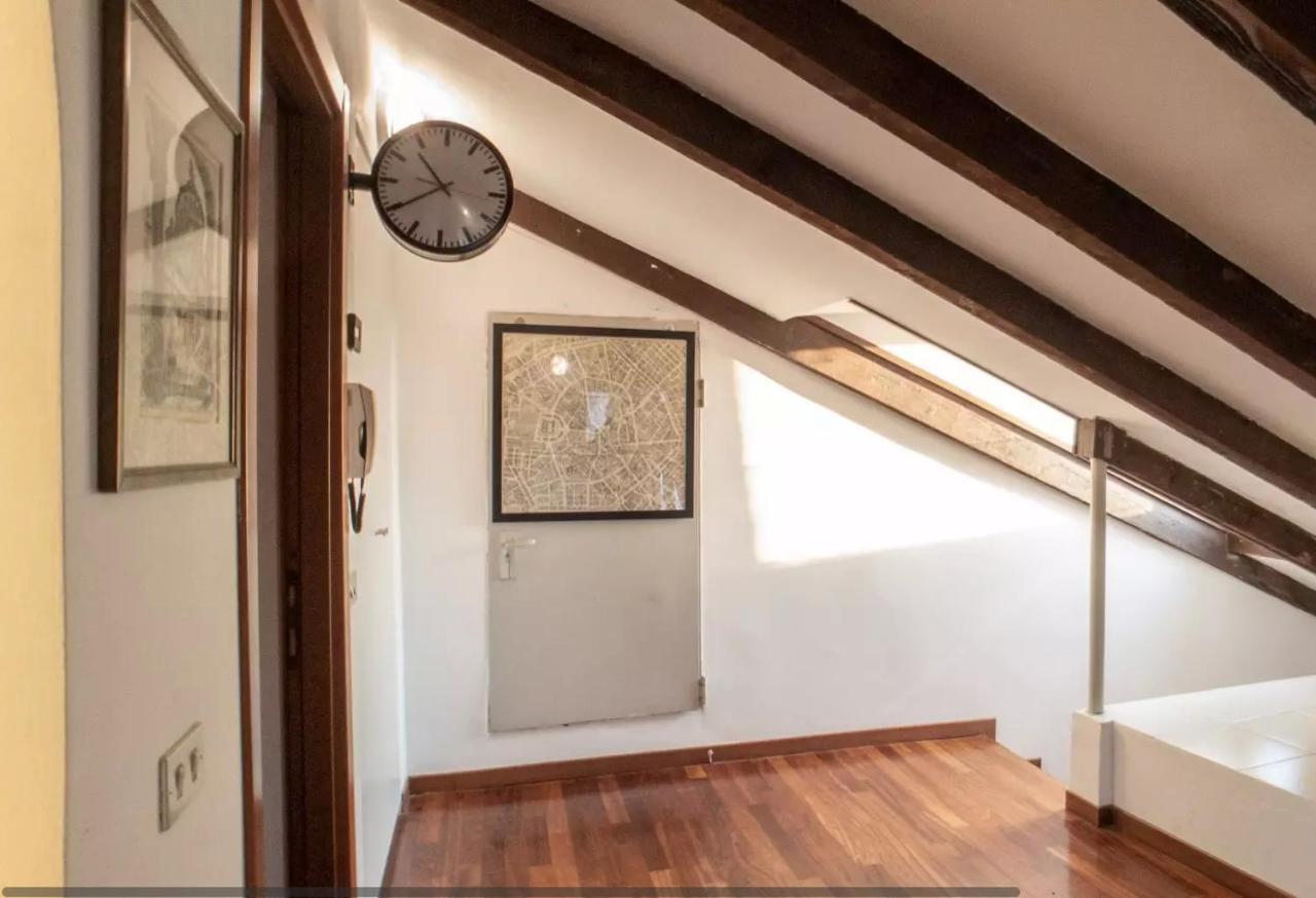 Apartment The Attic Of With Terrace View *