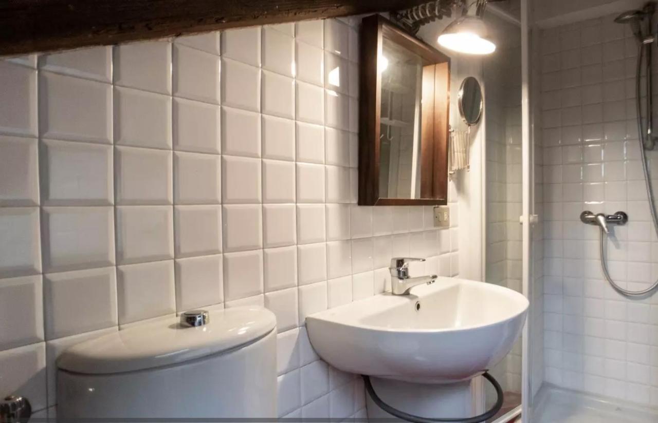 The Attic Of With Terrace View Apartment Mailand