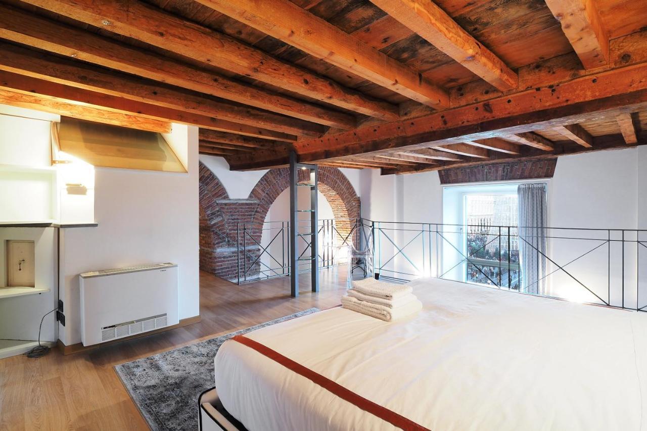 Apartment Unique Duomo Luxury Milan