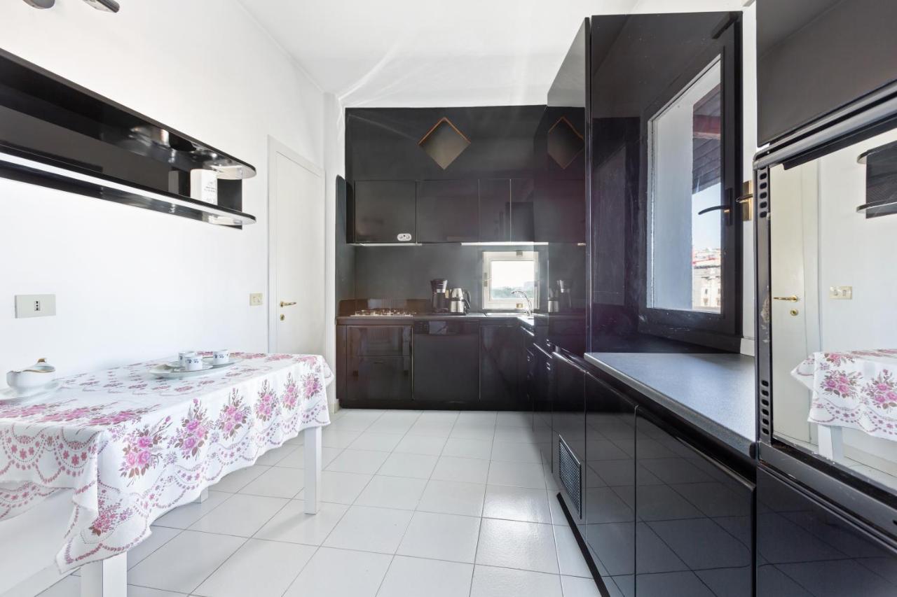 Terrace Penthouse With Duomo View *