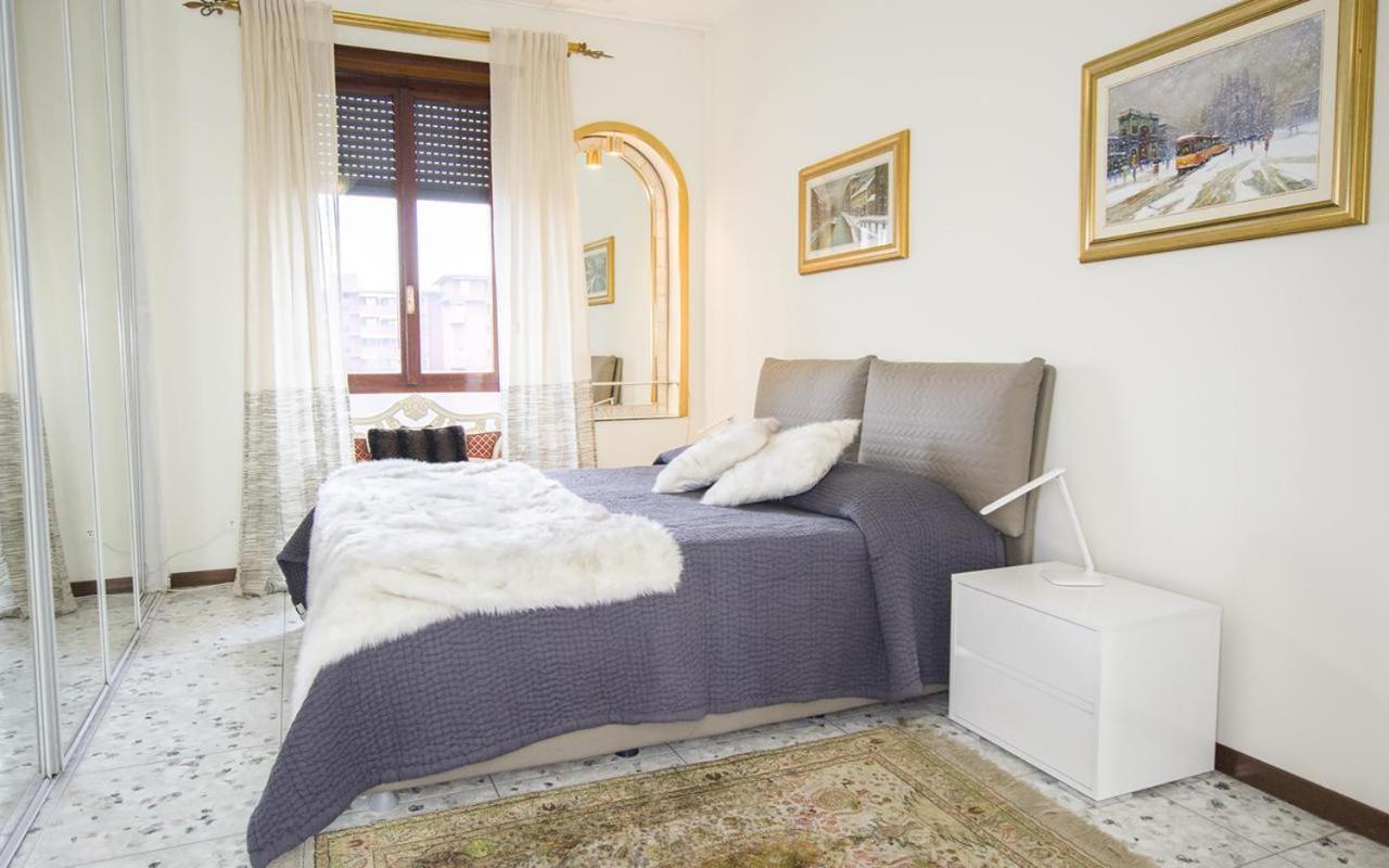 Longanesi 26 Milano
