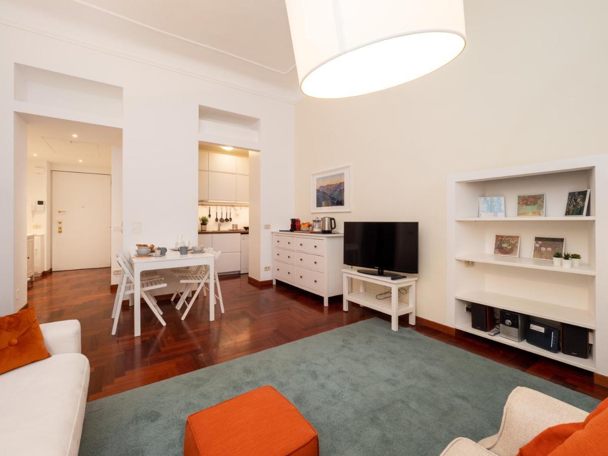 Liberty Architectural Jewel Apartment *