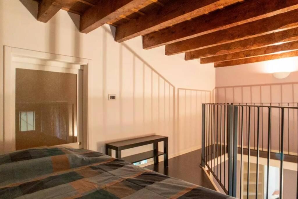 Architecture And Comfort In Milano