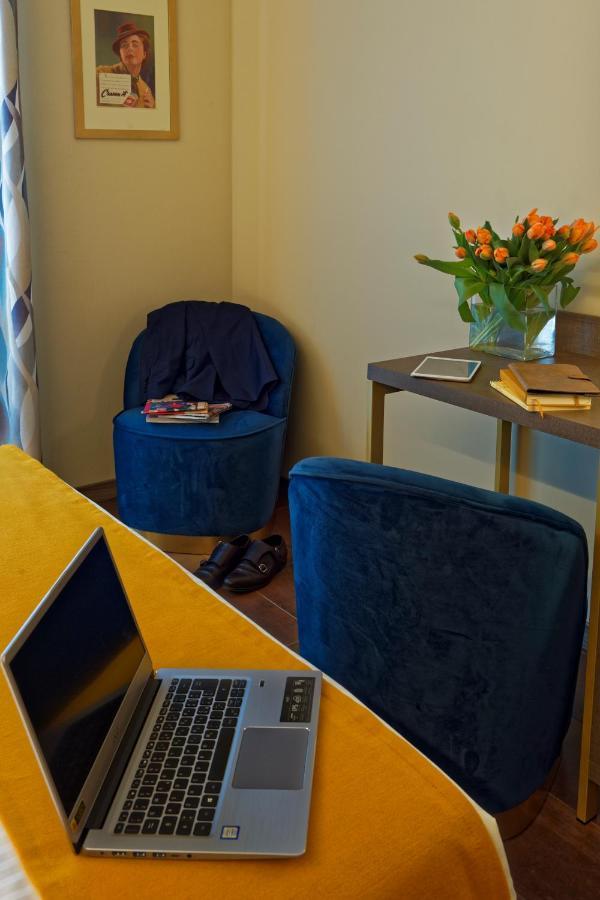 Red Ribbon Guest house