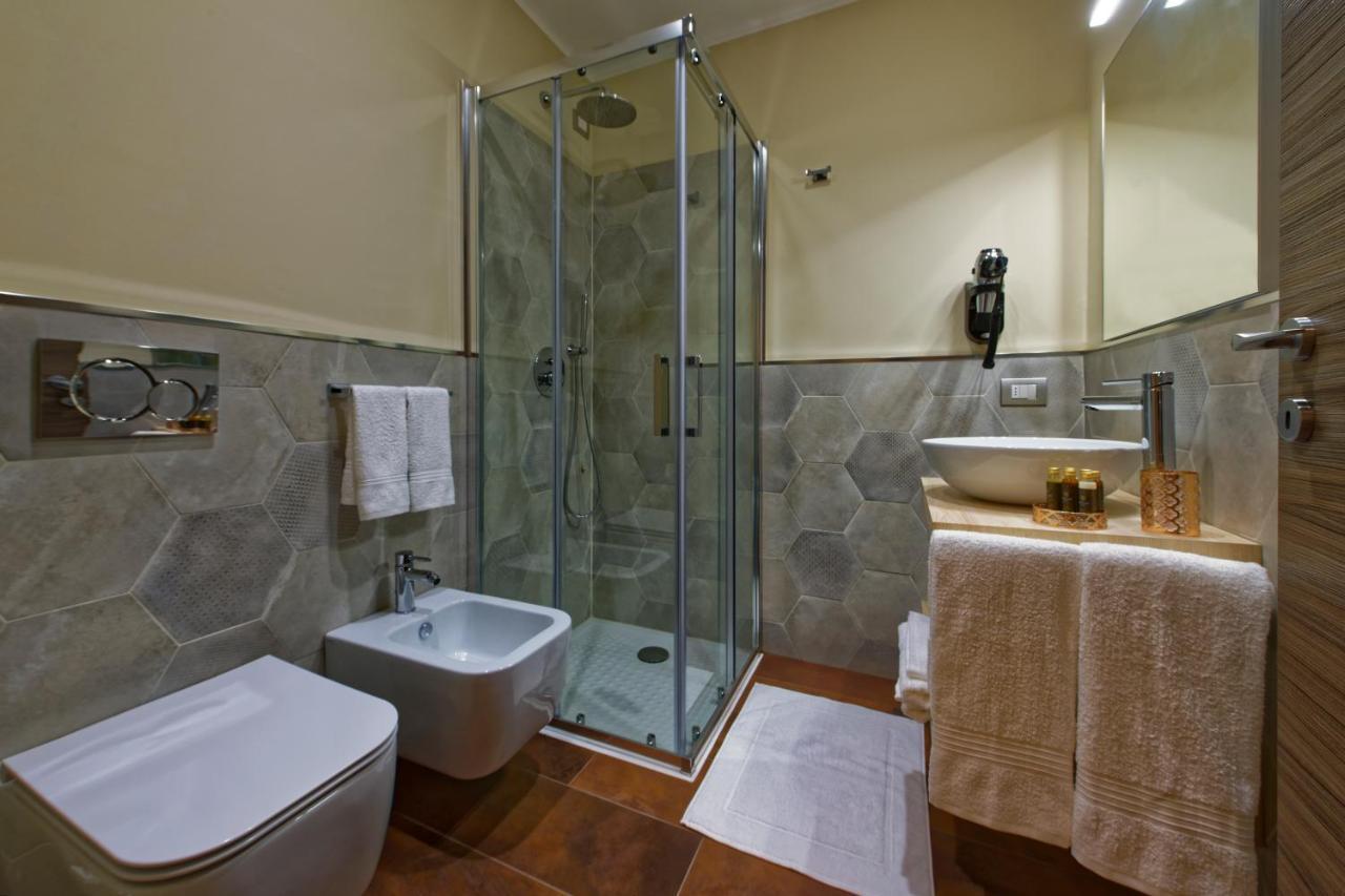 Red Ribbon Guest house