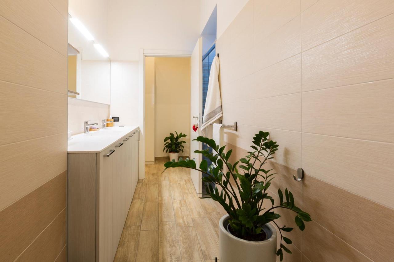 Apartment Yellow Line Mailand